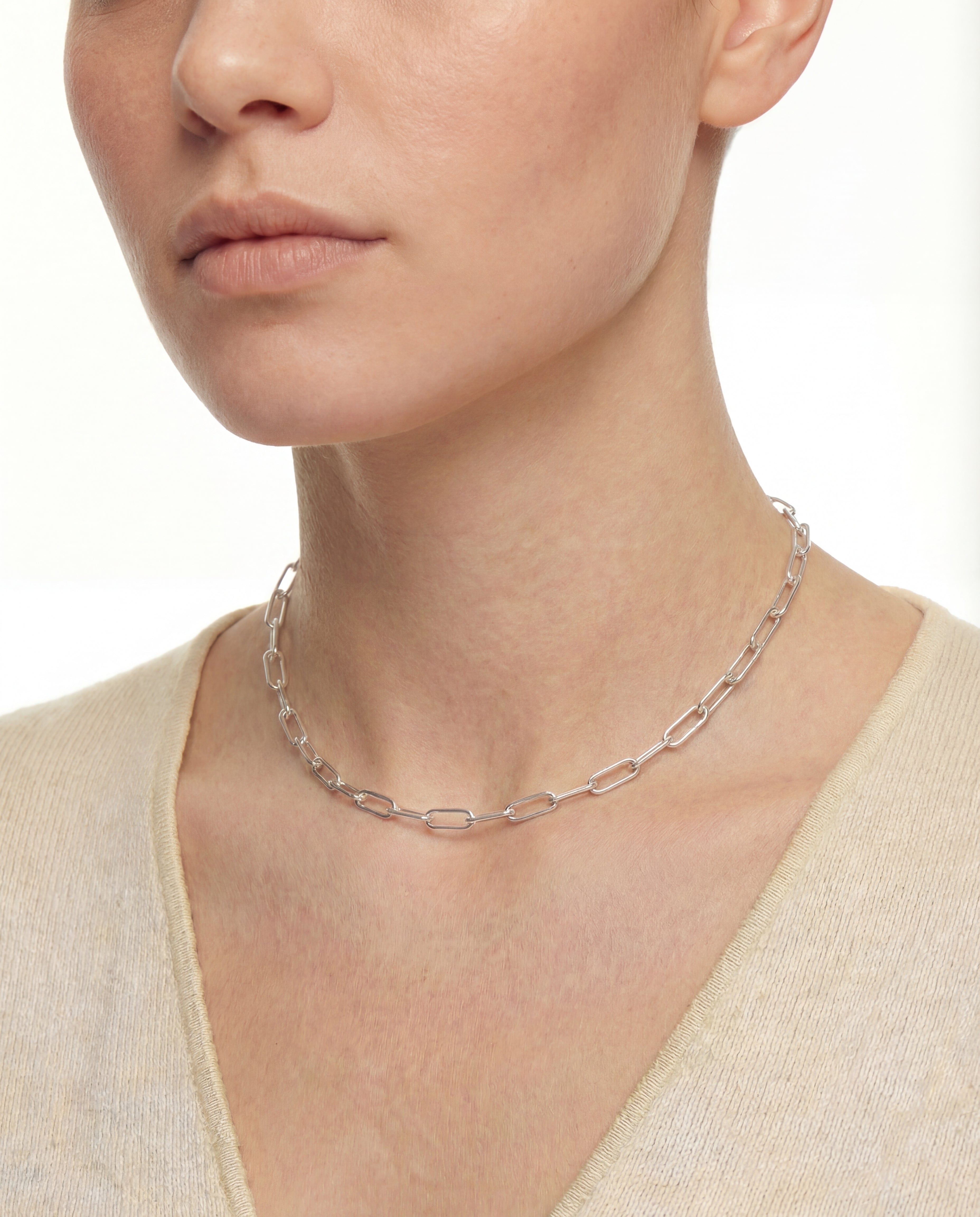 Moto Isla | Paper Clip Chain