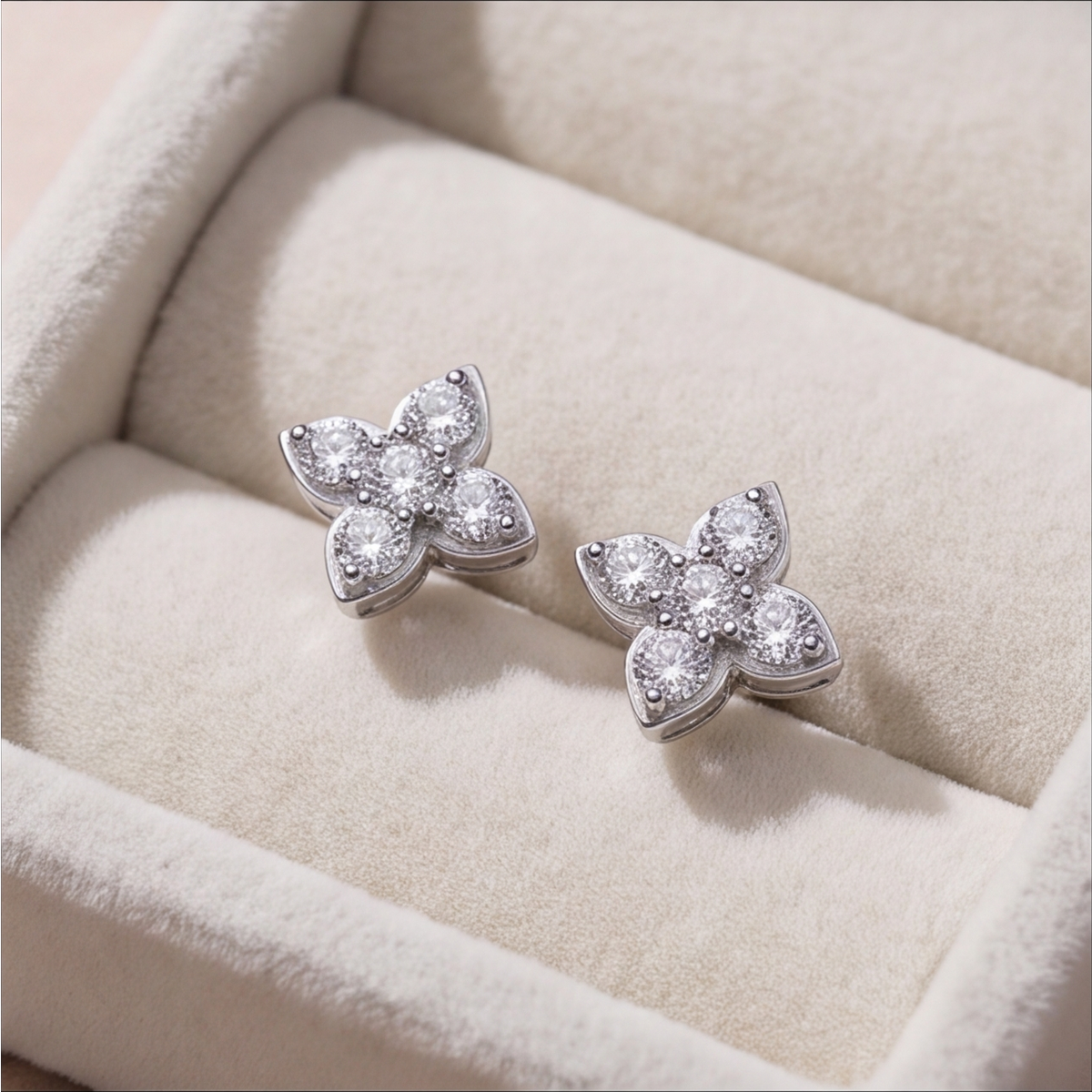 Clover Stud Earrings